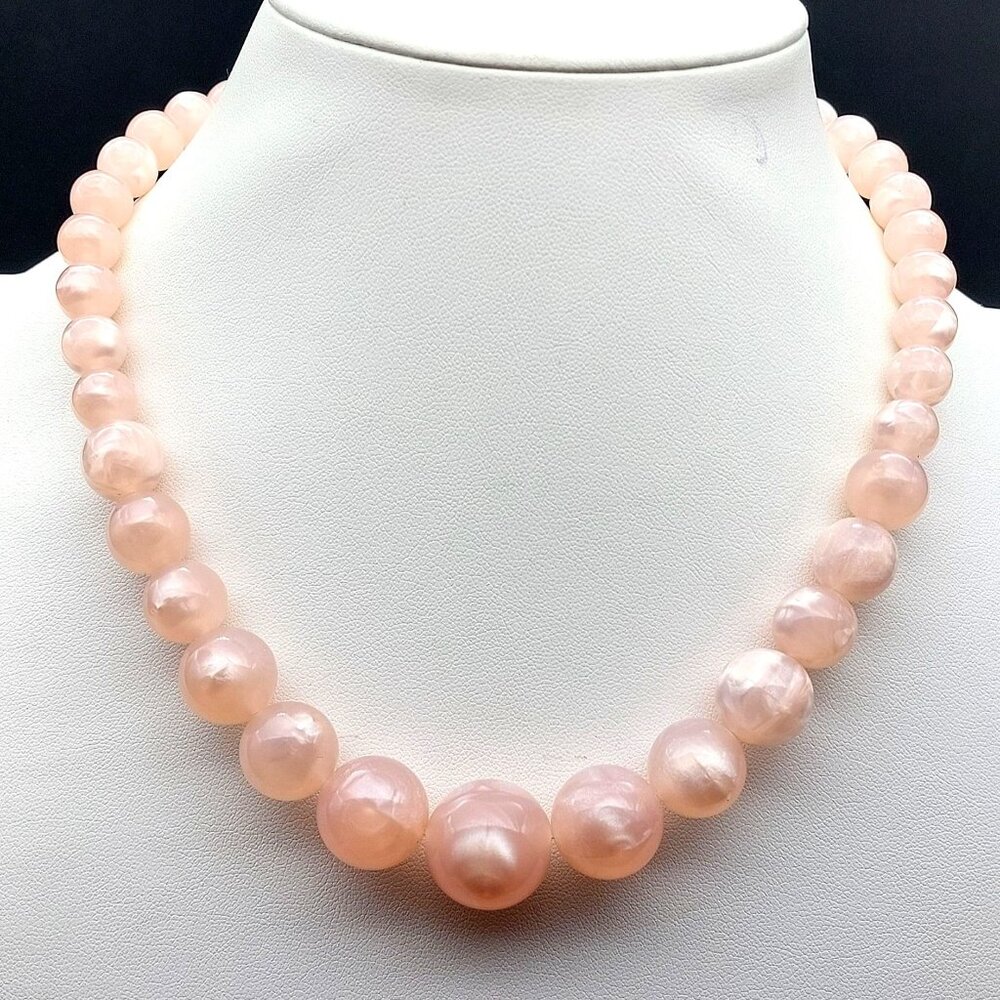 Vintage Pink Moonglow Graduated Lucite Choker Necklace 16" Ethereal Blush Beads